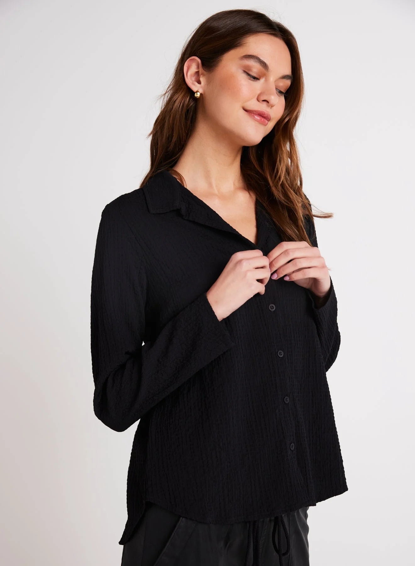 CLEAN BUTTON FRONT SHIRT