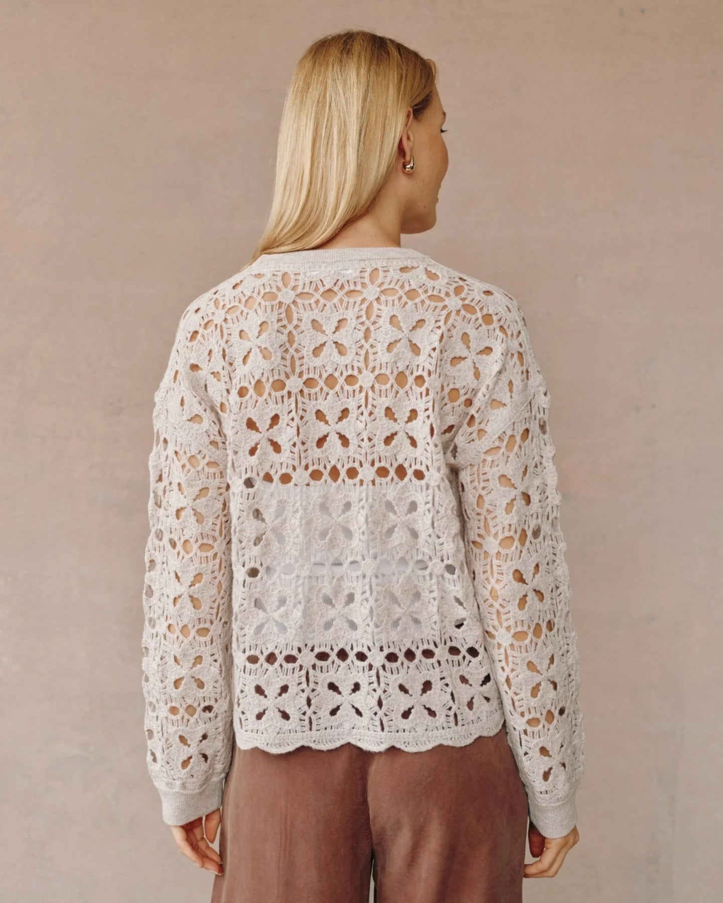 CROCHET CREW NECK SWEATER
