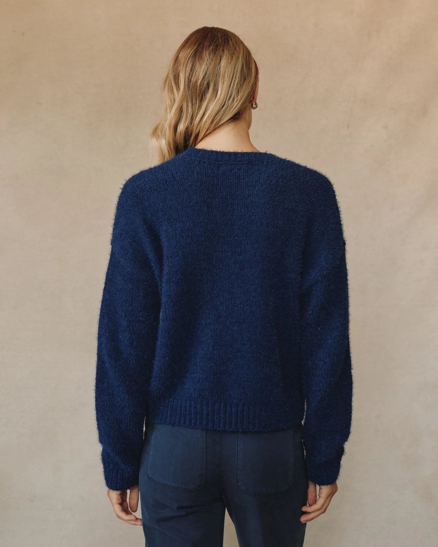DROP SHOULDER SWEATER