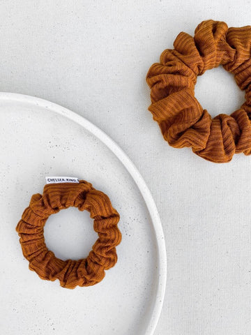 LUXE SCRUNCHIE - THIN