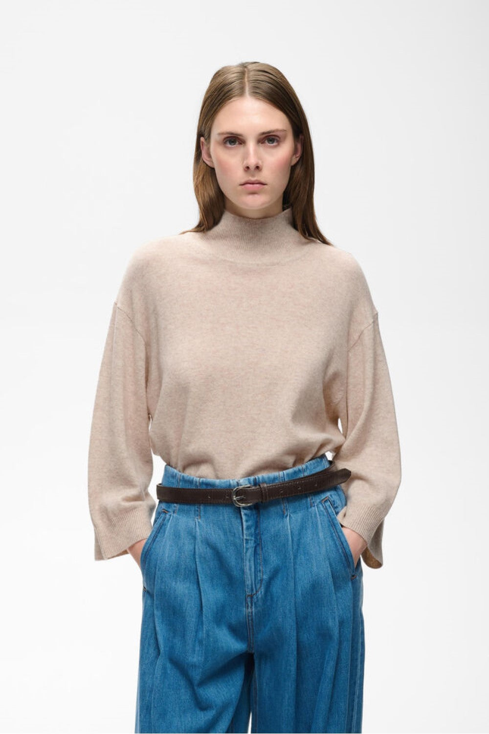 InWear Tally Monika beige knit highneck sweater with wide sleeves, styled with wide-leg jeans