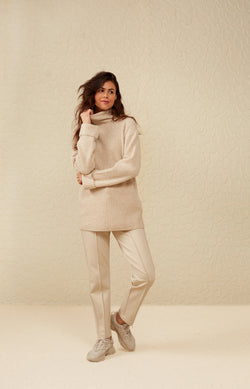 STRAIGHT FIT JOGGING TROUSERS