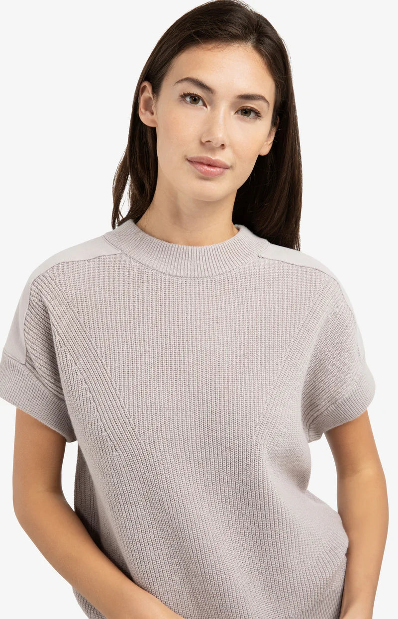 SLEEVELESS SWEATER W/ WOVEN