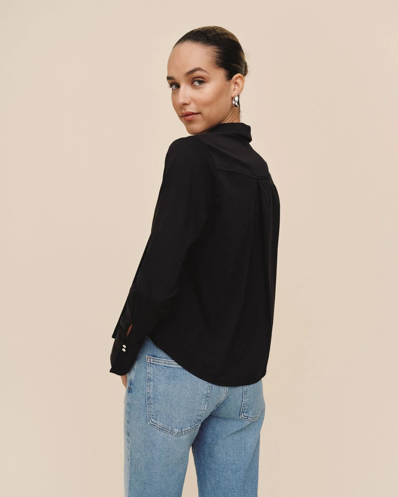 LONG SLEEVE ZIP FRONT SHIRT