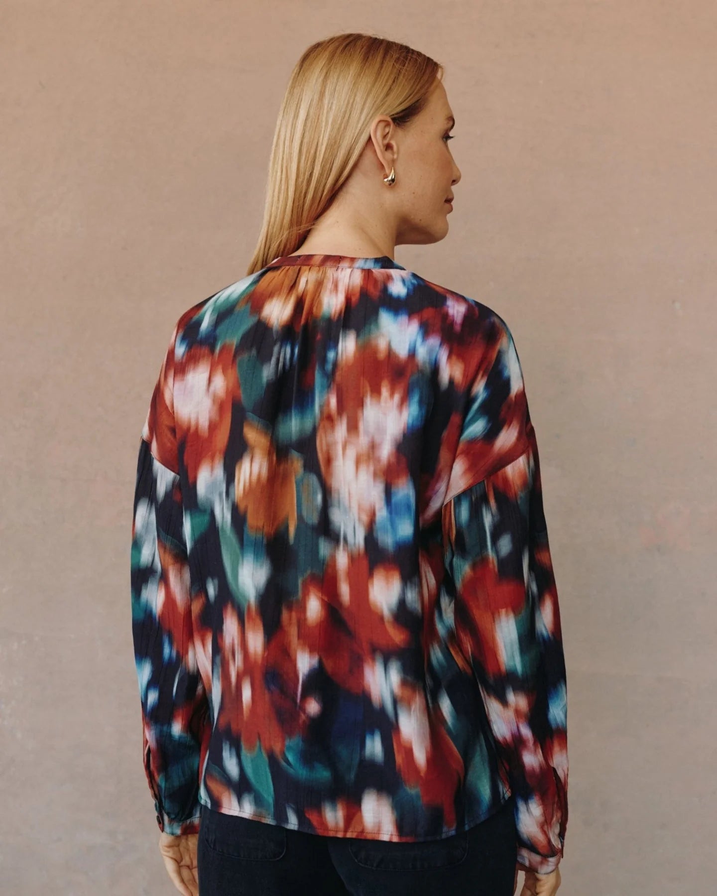 MANDARIN COLLAR BUTTON DOWN