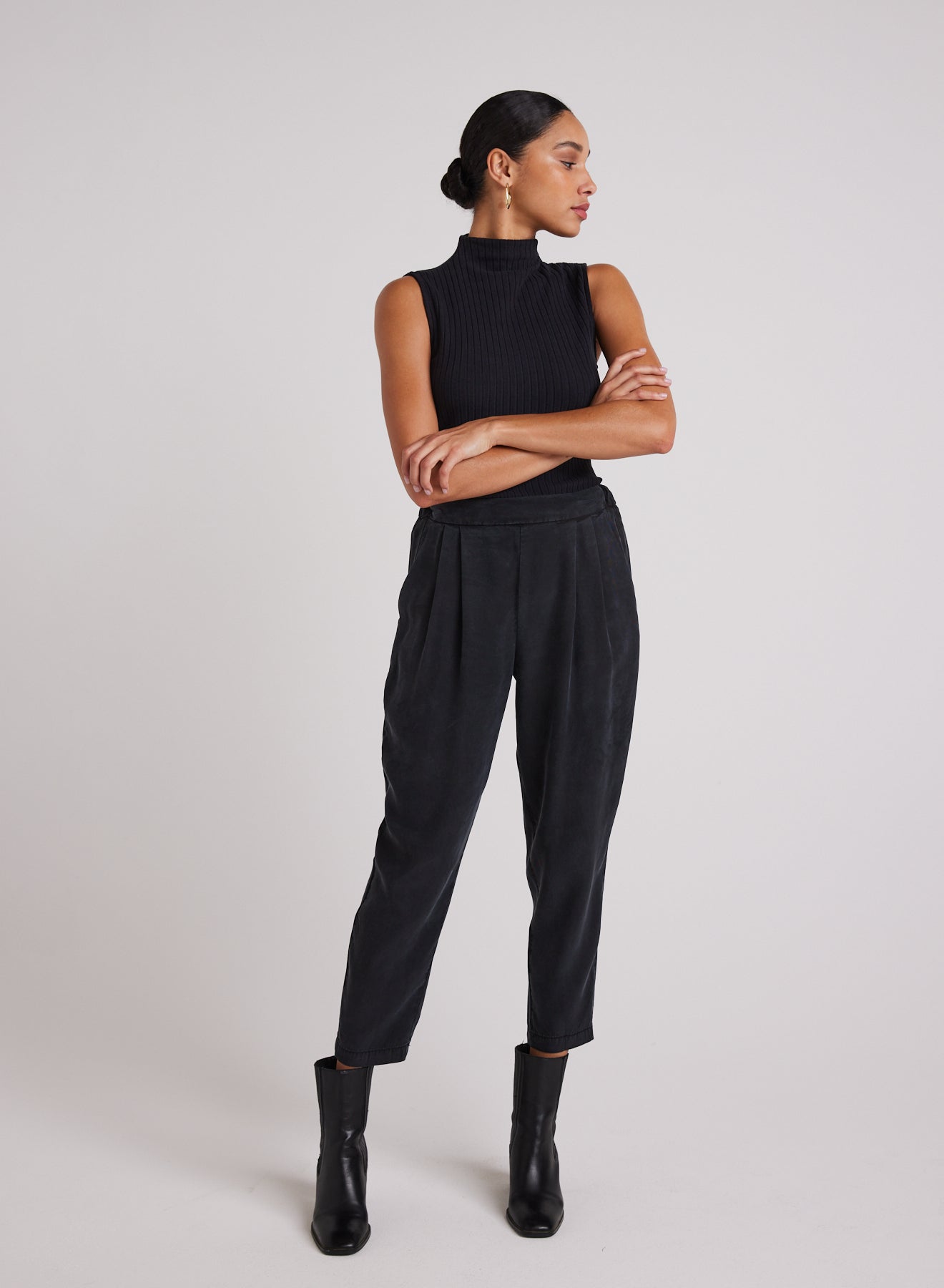 NICO-CLEAN WAIST SLOUCHY TROUSER