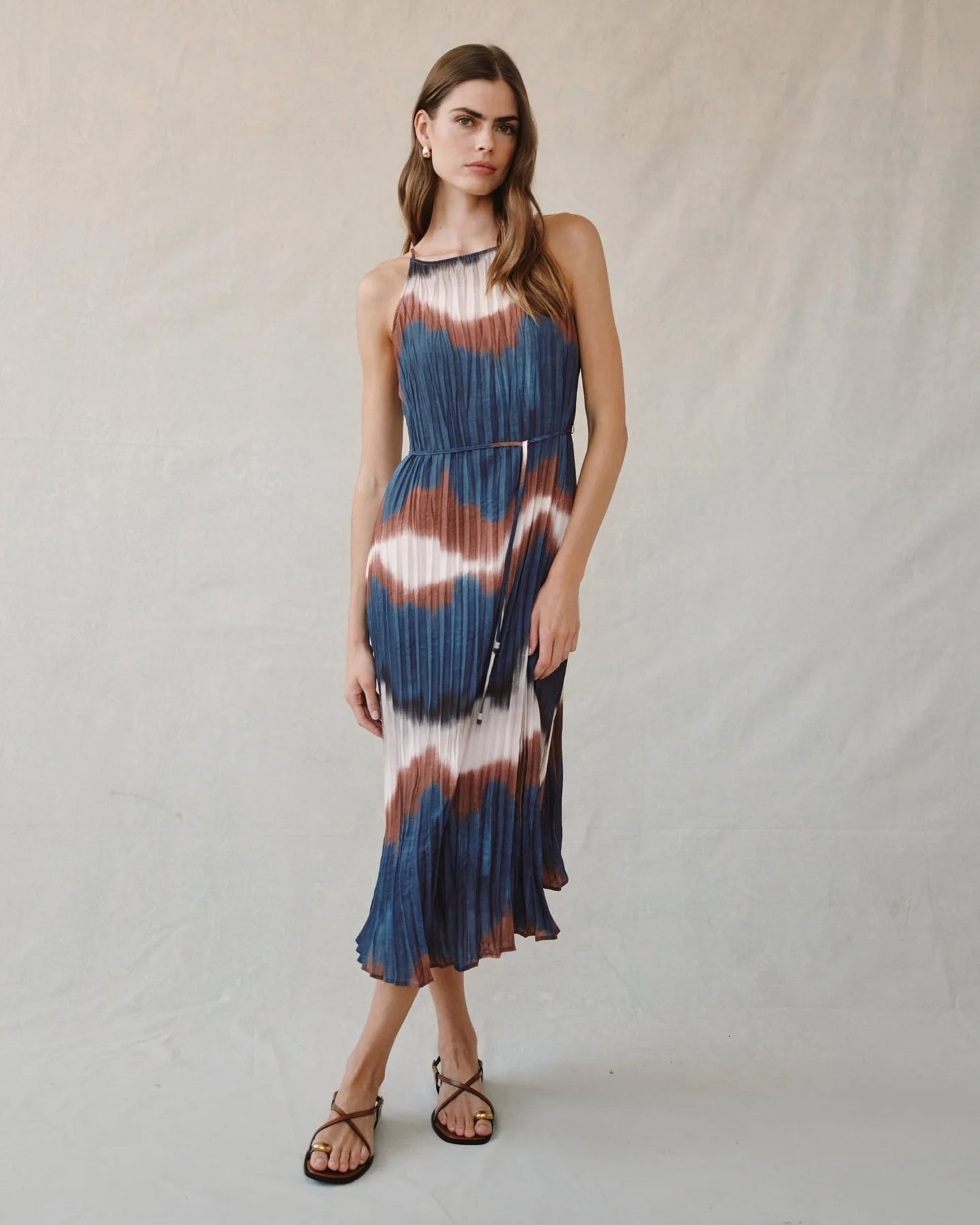 PLEATED MIDI DRESS WITH SIDE SLITS
