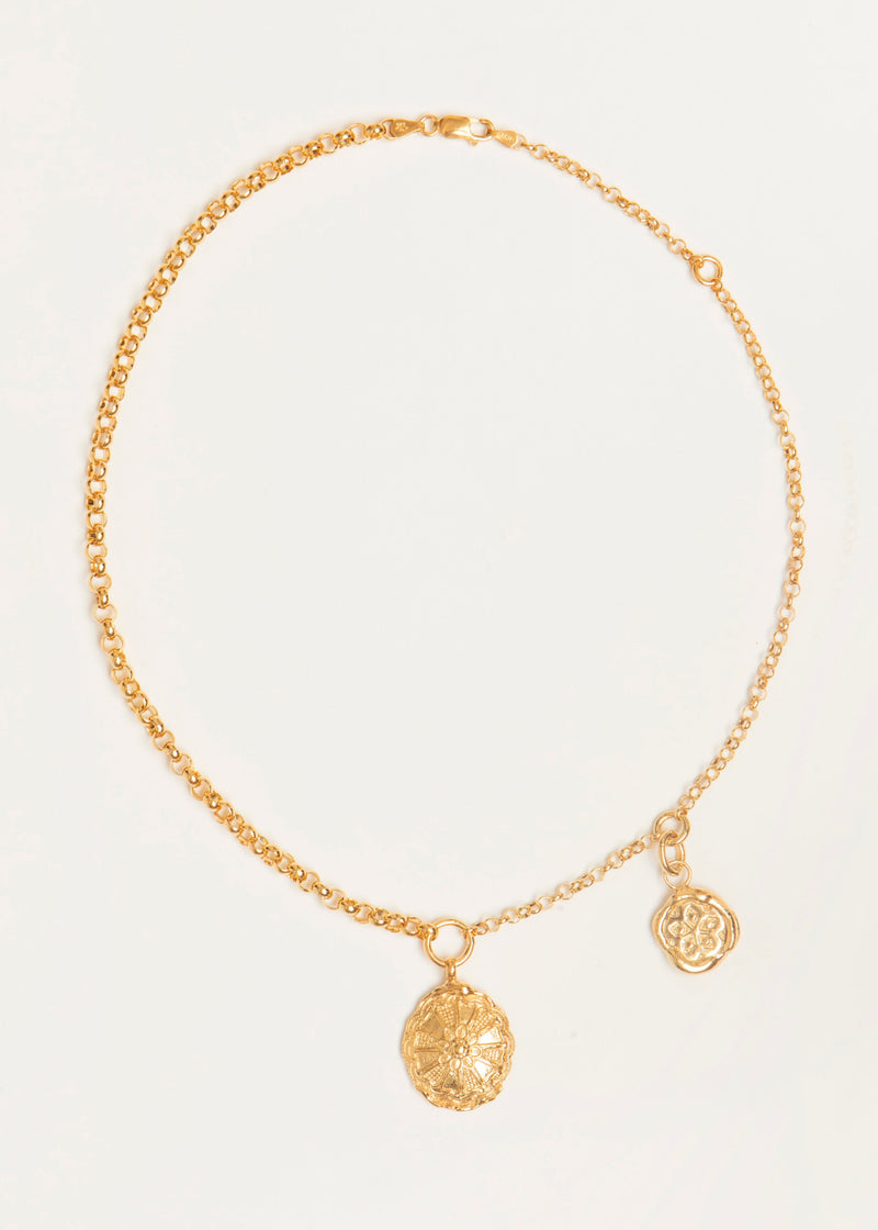 FRAGMENTS OF A FRESCO GOLD