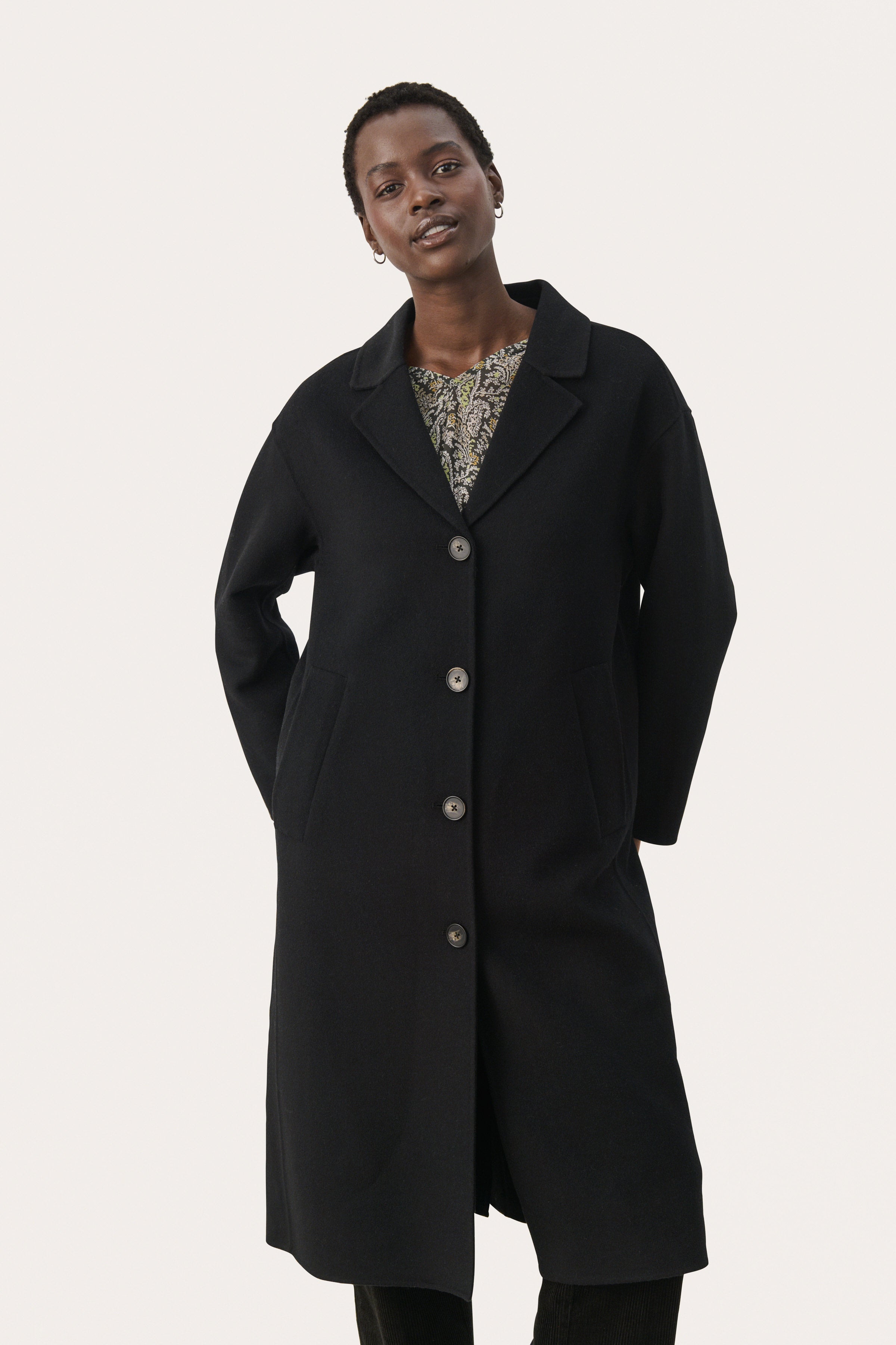 LORELAI COAT