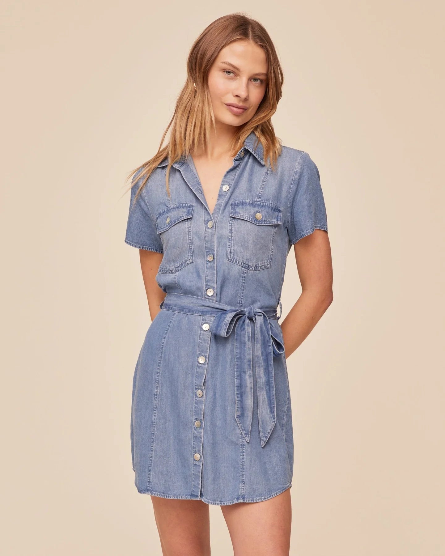 SHORT SLEEVE SEAMED SHIRT DRESS