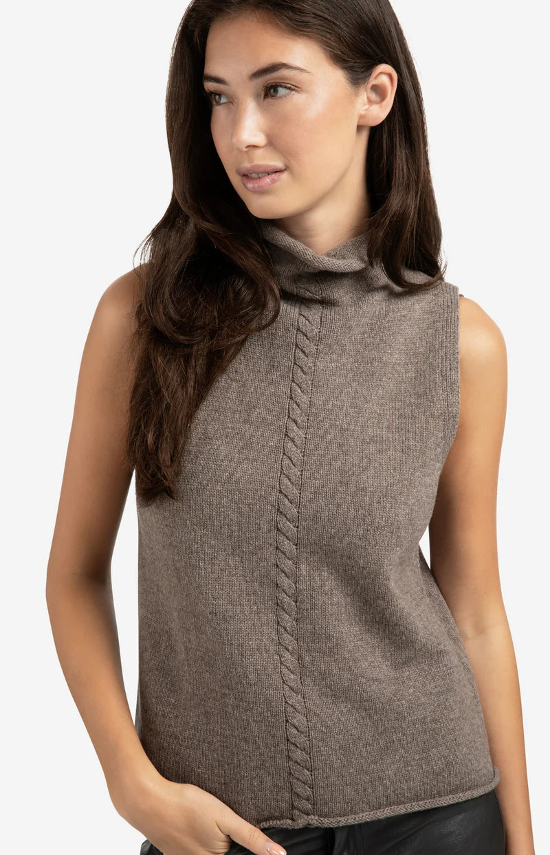 CABLE HIGH NECK SLEEVELESS SWEATER