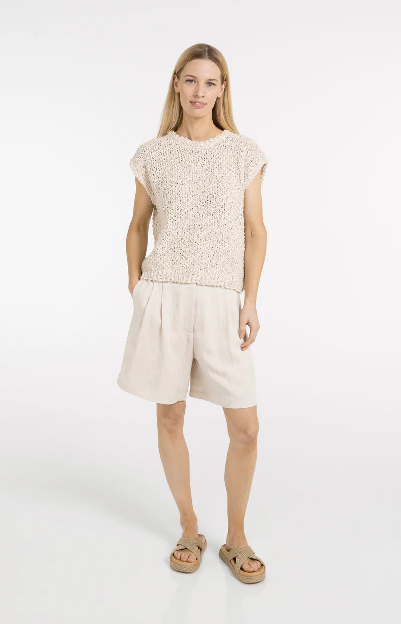 WOVEN LONGER LENGTH BERMUDA SHORT