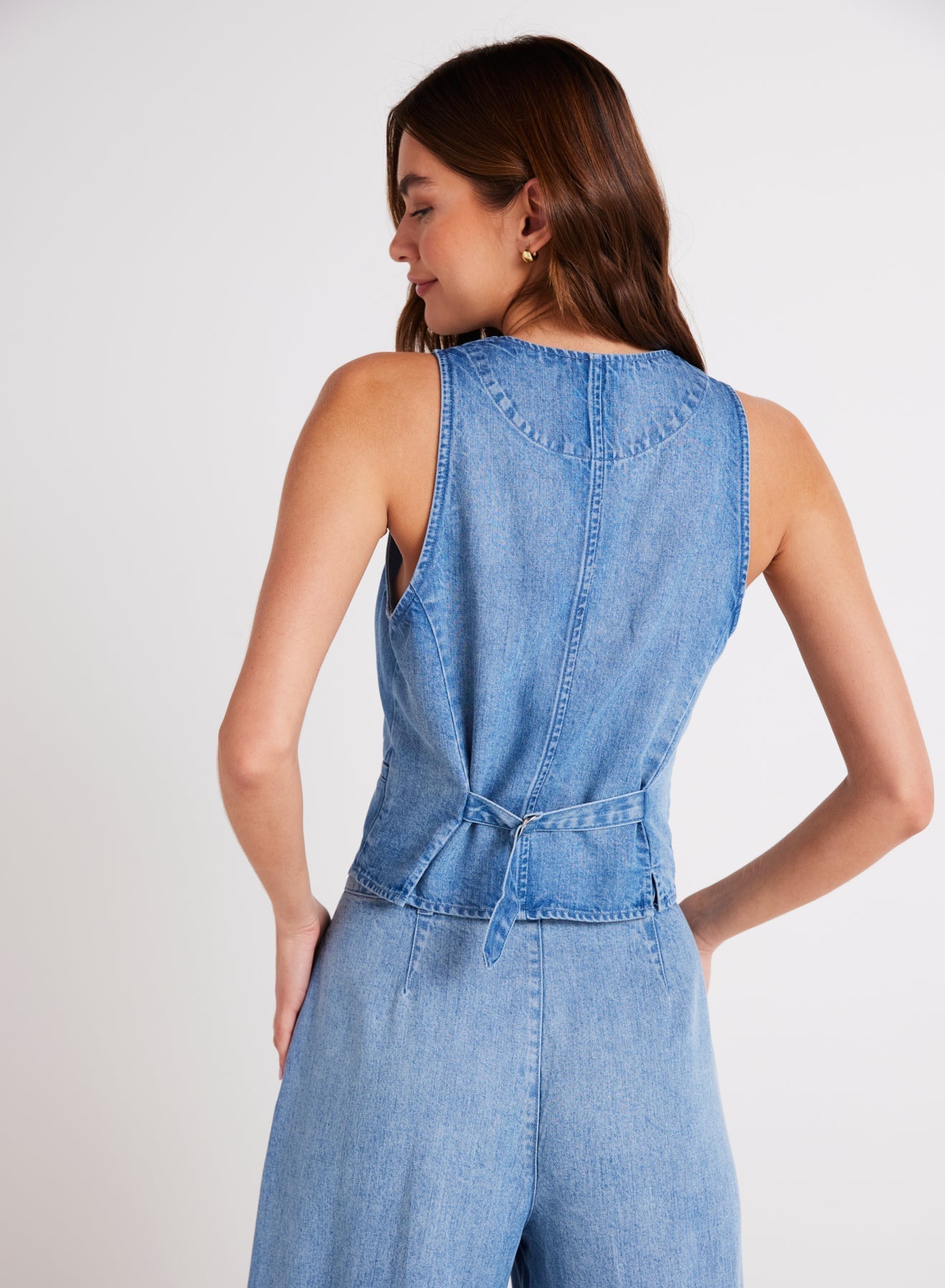 WREN- CINCH BACK VEST