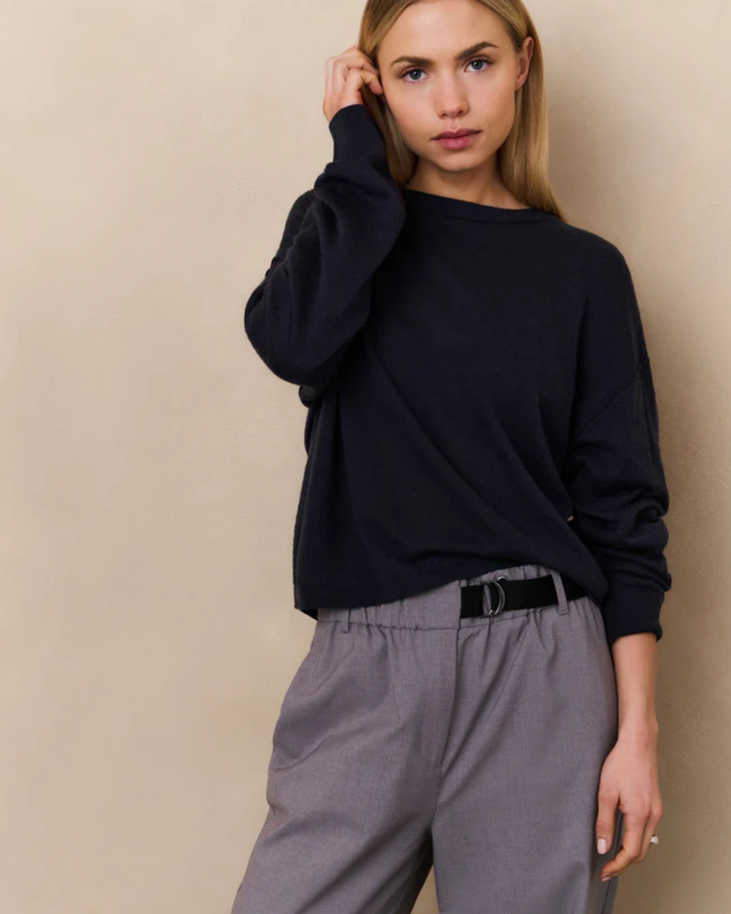 TEXTURED ROUND NECK SWEATER LS