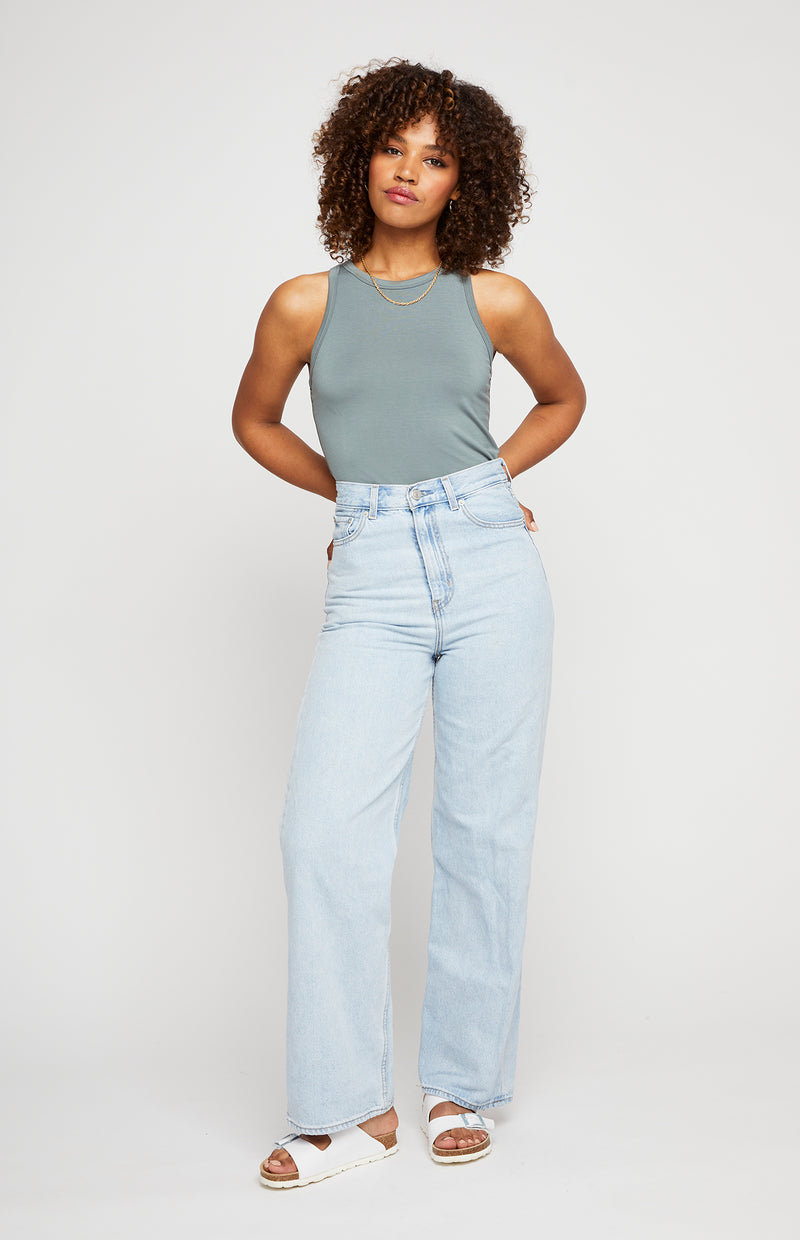 LEILA SLEEVELESS TOP